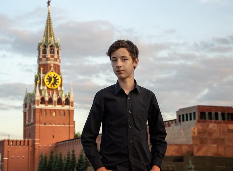 russian hair color male