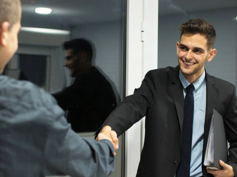 How Do You Say Hi in Russian