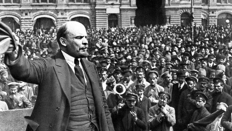 Vladimir Lenin Finland Station